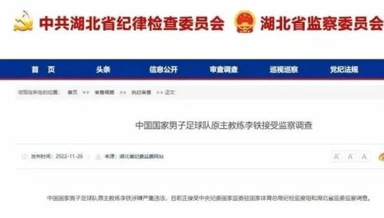 高中生Sutter（迈尔斯·特勒 Miles Teller 饰）不学无术，爱泡妞、爱饮酒，同窗都把他当笑话看。女伴侣Cassidy甩了他和学生会主席在一路后，他不但喝了良多酒，还醉驾，早上醒来时发现本身正躺在Aimee家的草坪上。Aimee（谢琳·伍德蕾 Shailene Woodley 饰）和Sutter分歧，是一个当真念书的女孩，和妈妈还有继父住在一路，爱看科幻小说，没交过男伴侣。本来八棍子撂不着的两人竟发生了奇异的交集。Sutter让Aimee帮她补习数学，Aimee怅然承诺。两小我的豪情敏捷升温，配合分享着彼此的芳华。但是结业期近，Aimee就要往费城念书了；两个年轻人也有着各自的家庭题目。他们将若何走向明天？